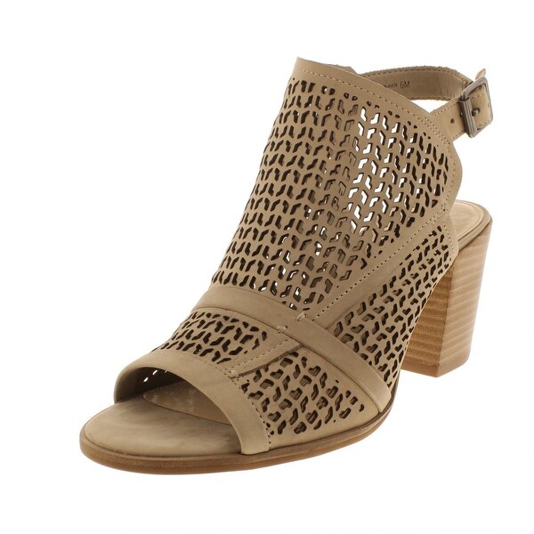 vince camuto sternat shooties
