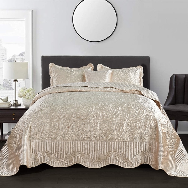 Bedspread sale top