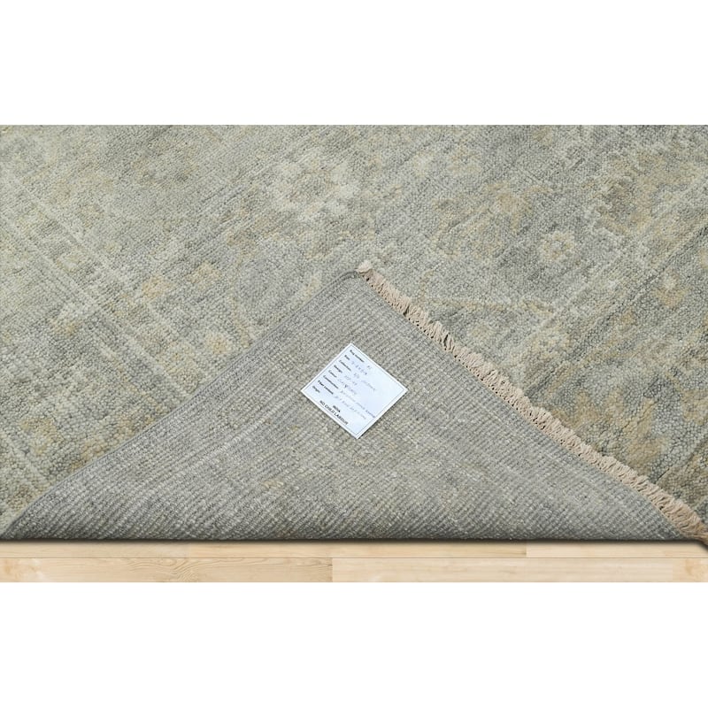 LoomBloom Graphite Traditional Oriental Hand Knotted Wool Rug - 7' 4'' x 9' 9''