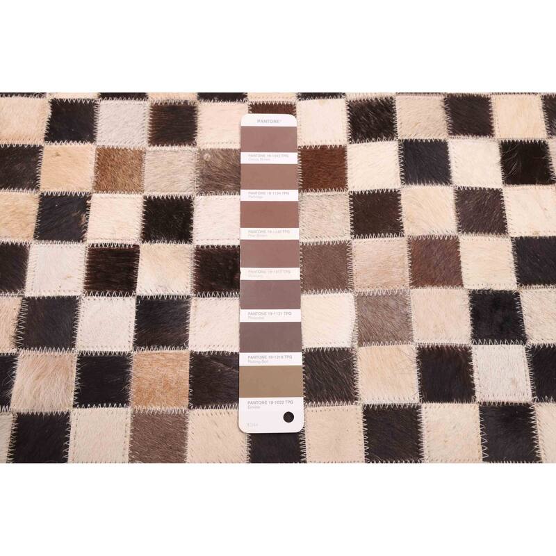 ECARPETGALLERY Handmade Cowhide Patchwork Dark Brown Leather Rug - 4'1 x 6'0