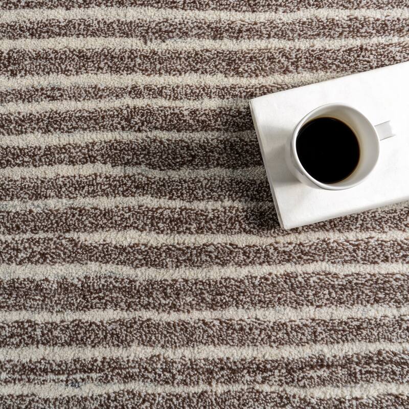 Villa Southwestern Wool Blend Area Rug