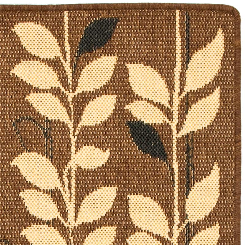 SAFAVIEH Courtyard Ernestina Indoor/ Outdoor Waterproof Rug