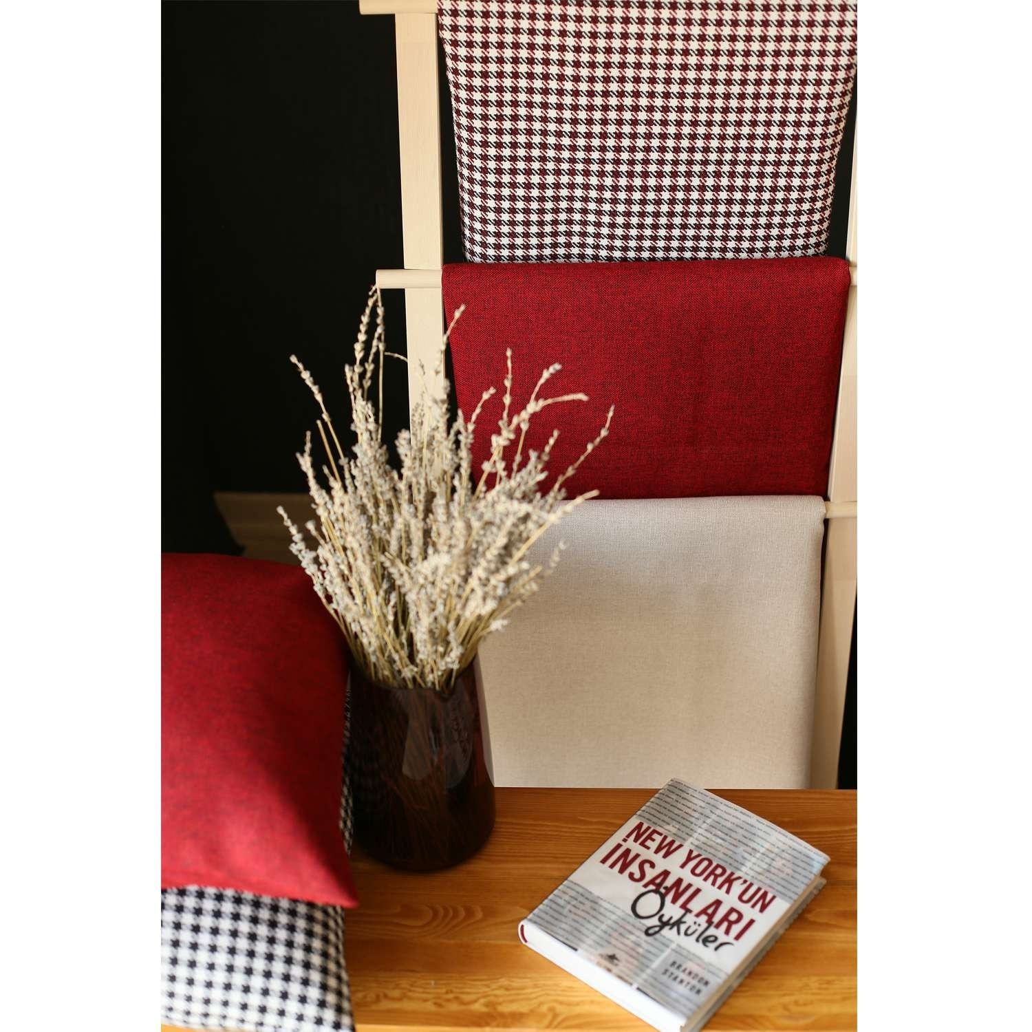 Houndstooth outlet pillow covers