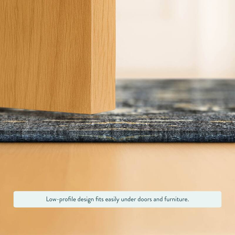 Machine Washable Indoor/ Outdoor Traditional Savannah Chantille Rug