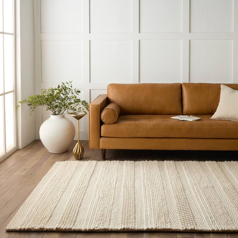 Nordahl Handmade Solid Area Rug