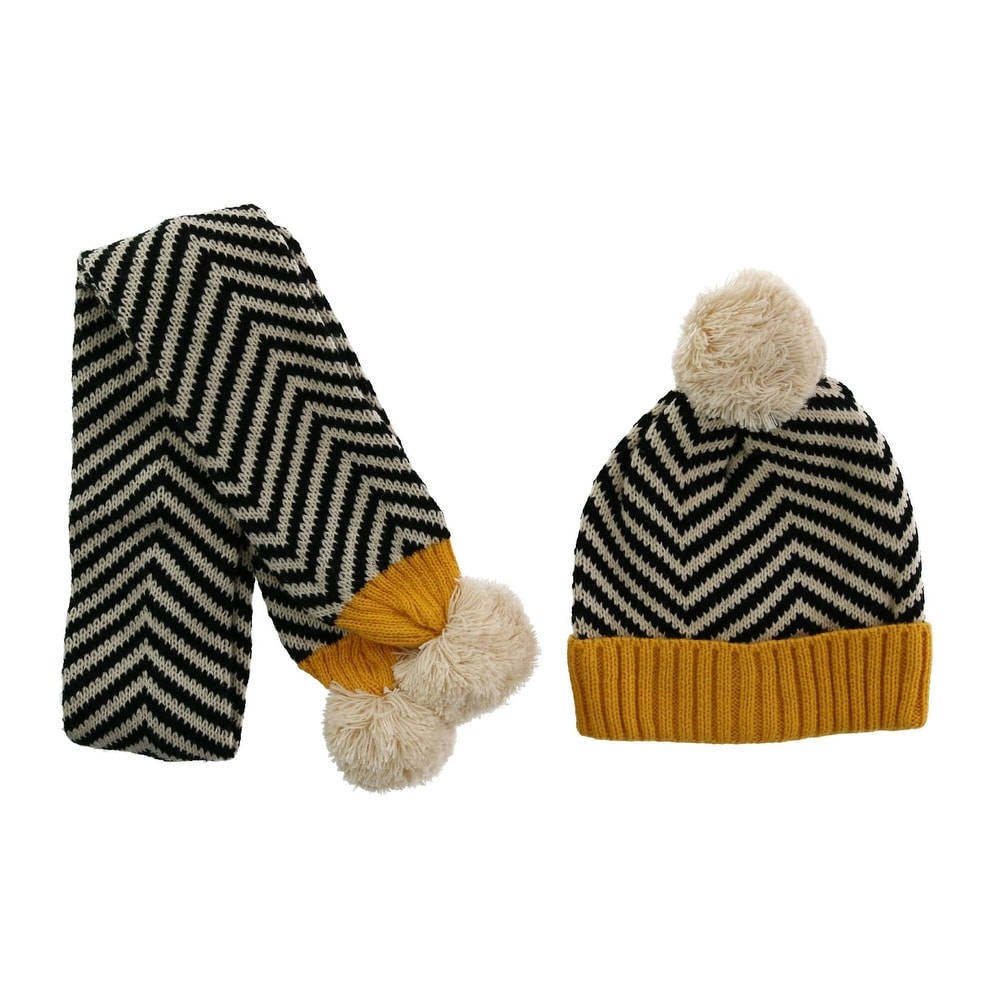 Jeanne Simmons Girls Cable Knit Flower Beanie