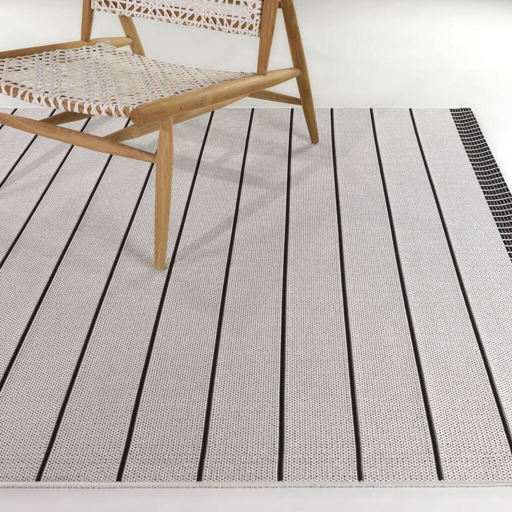 Campert Striped Patio Indoor/Outdoor Area Rug