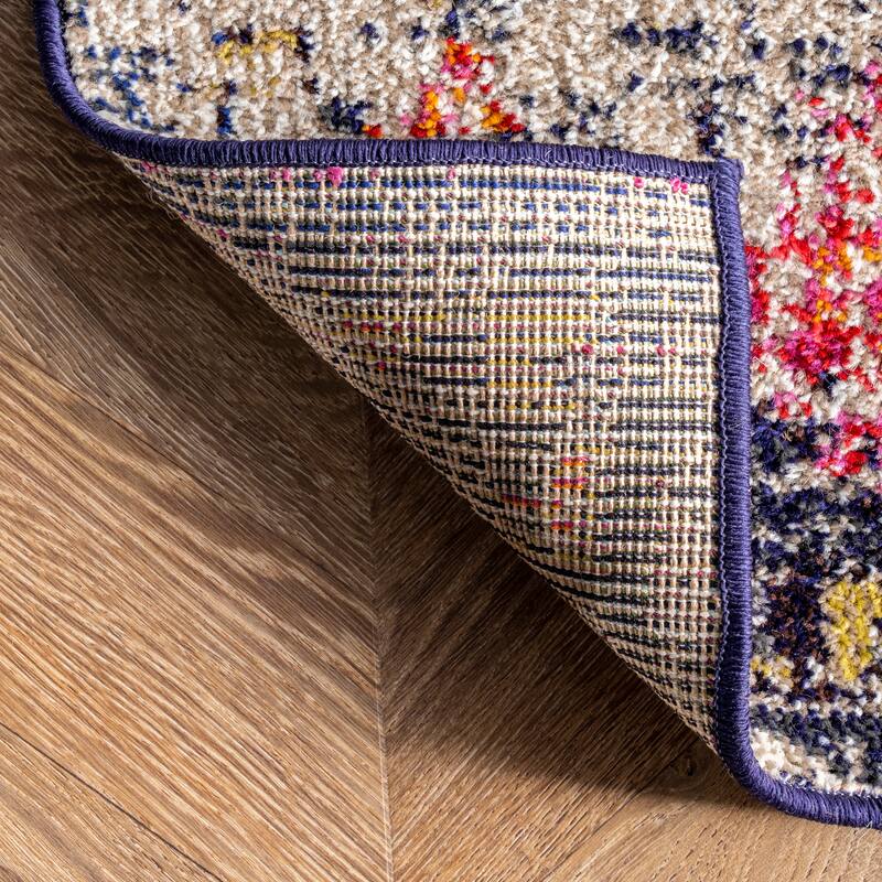 Nuloom Vintage Medallion Veronica Area Rug