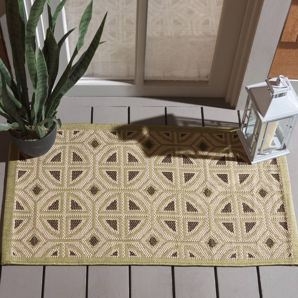 SAFAVIEH Courtyard Fatmire Indoor/ Outdoor Waterproof Patio Backyard Rug