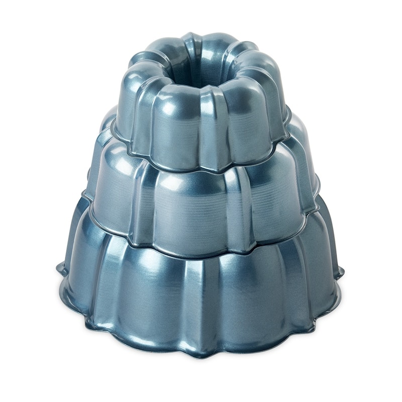 Nordic Ware 3 Piece Tiered Bundt Set 3,6,12 Cup