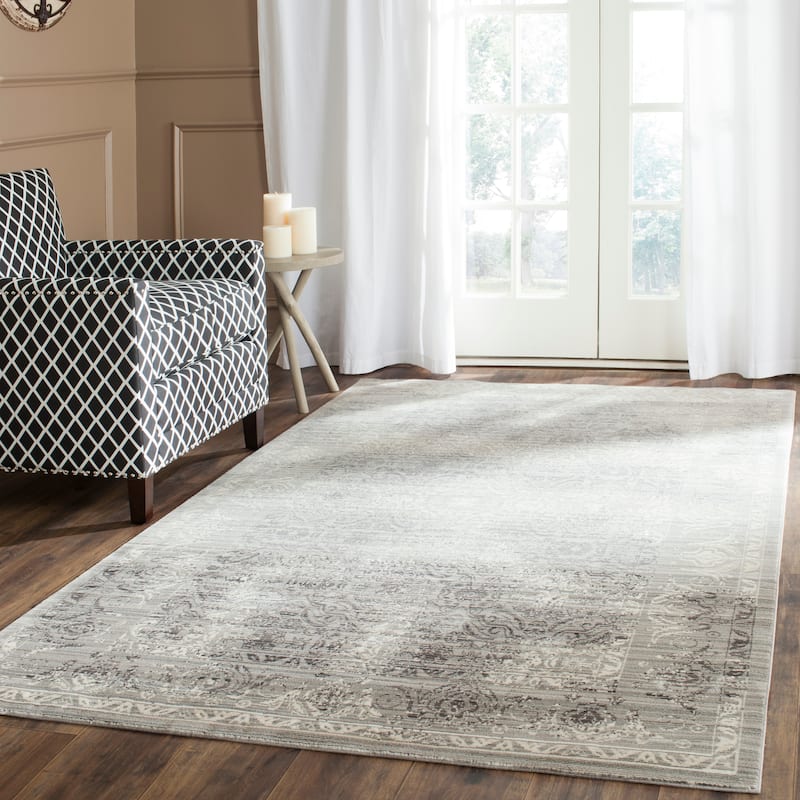SAFAVIEH Valencia Misa Distressed Vintage Boho Oriental Polyester Rug - 4' x 6' - Mauve/Multi - Rectangle