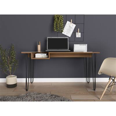 140 Desk One Shelf Four Legs