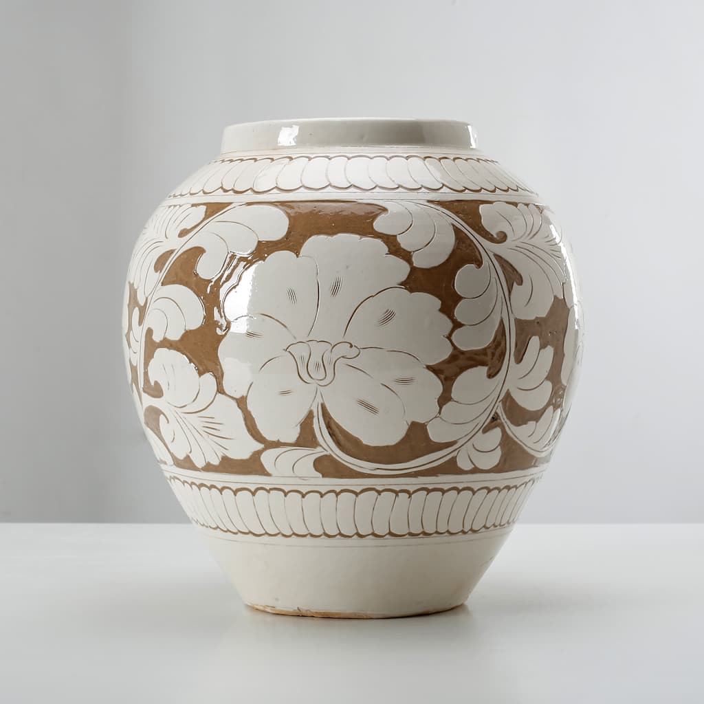 Artissance 11.4" Tall Amalfi Double Glazed Apple-Shaped Vase With Flower Motif