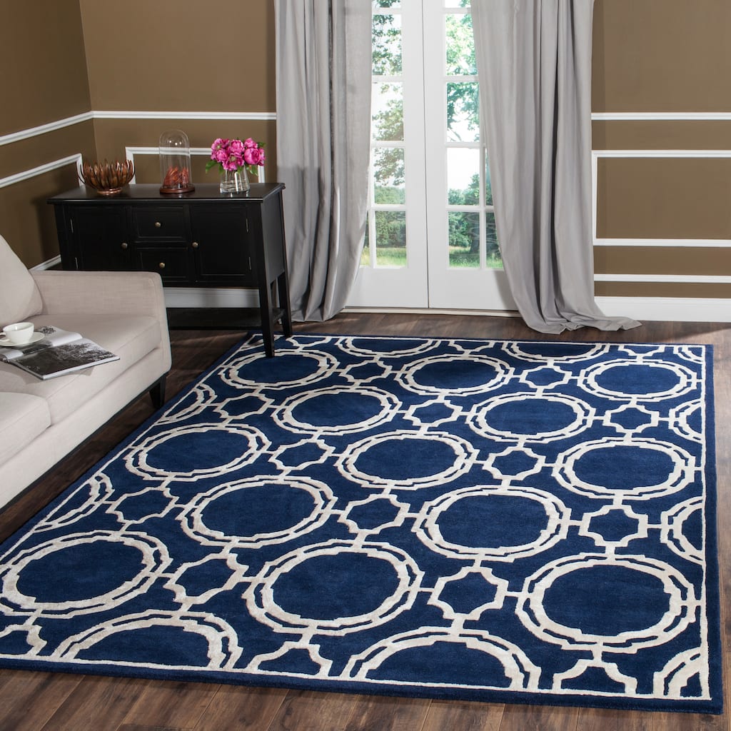 SAFAVIEH Handmade Chatham Oili Modern Wool Rug