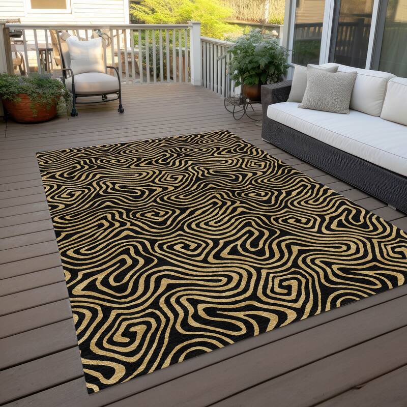 Machine Washable Indoor/ Outdoor Modern Trance Chantille Rug