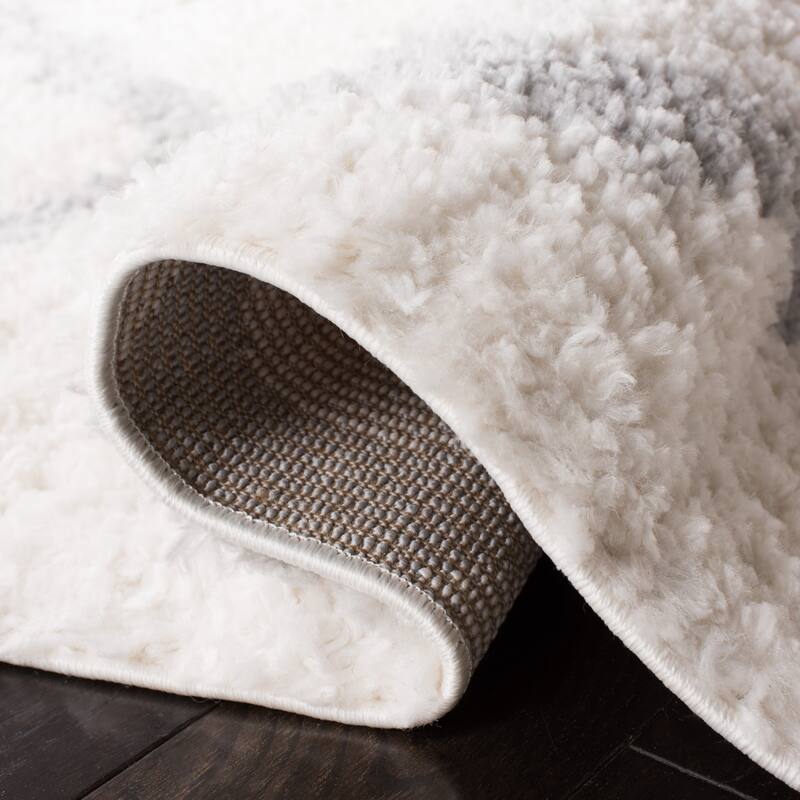 SAFAVIEH Parma Shag Salina Trellis 1.2-inch Thick Rug