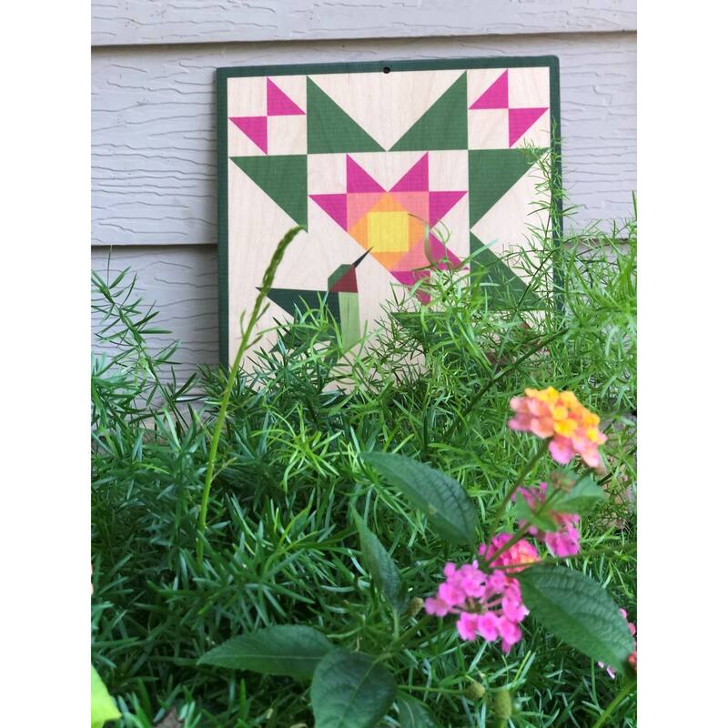 Zylina Greenhouse & Garden Art - Hummingbird Quilt