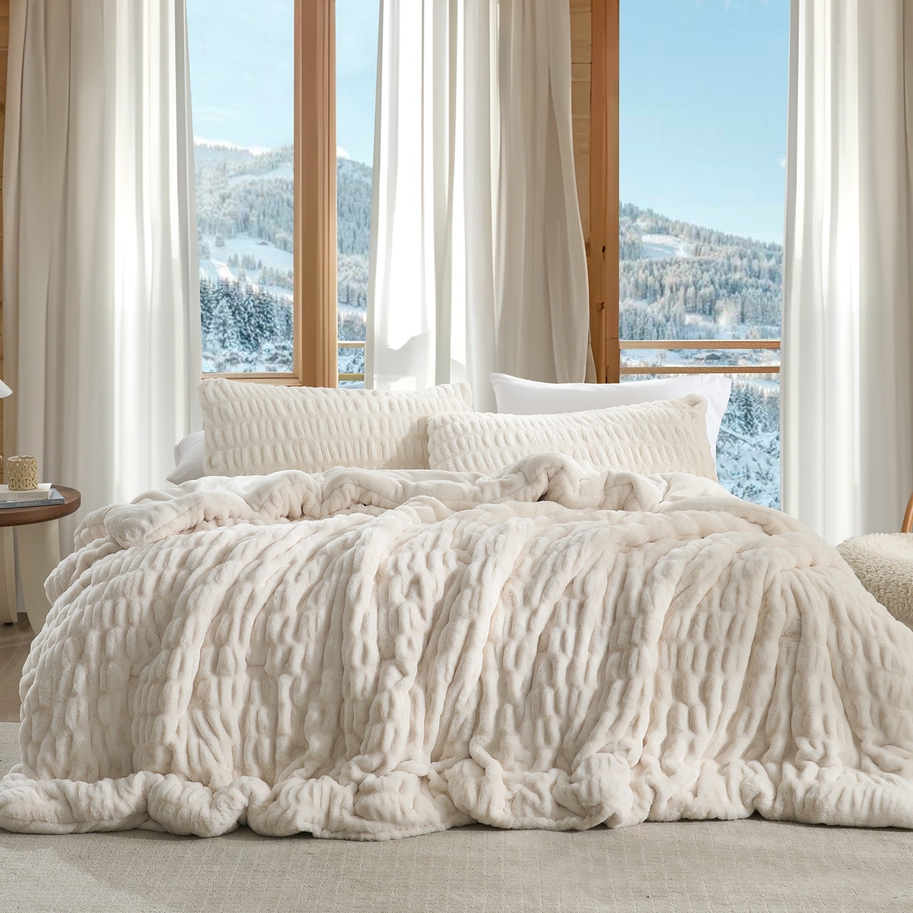 Coma Inducer® Wrinkle Rolls Chunky Bunny Oversized Comforter Set
