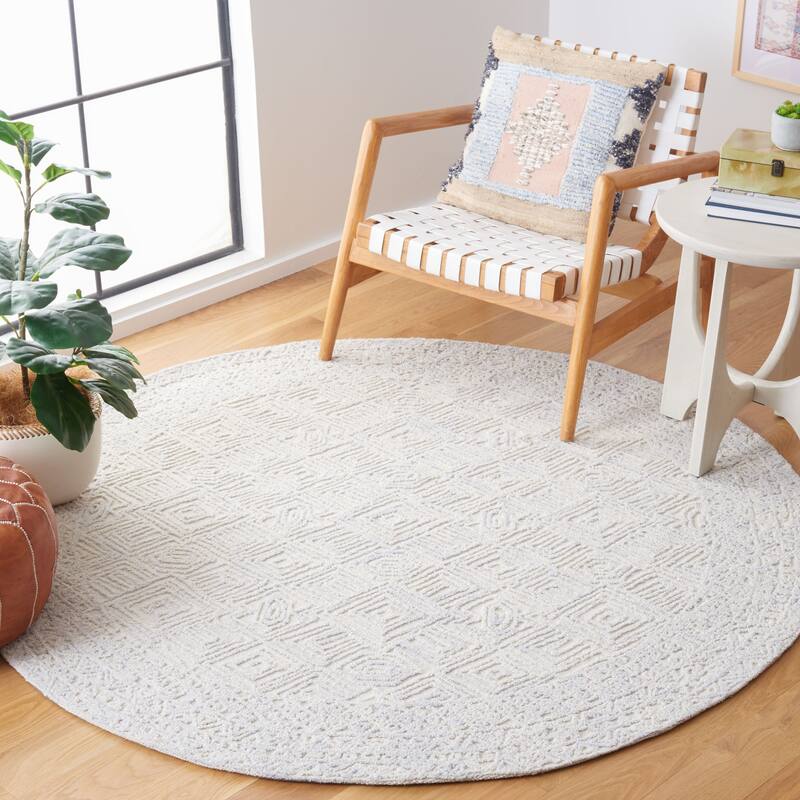 SAFAVIEH Handmade Textual Vibha Wool Rug - 6' Round - Grey/Ivory
