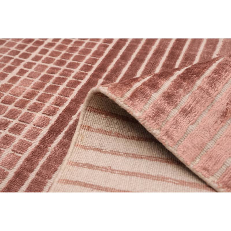 ECARPETGALLERY Hand Loomed Elysian Copper Viscose Rug - 6'8 x 9'7