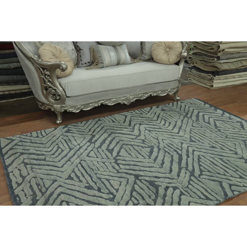 Contemporary Wool Abstract Indian Area Rug, Handmade Modern Carpet - 8' 6'' X 5' 6''