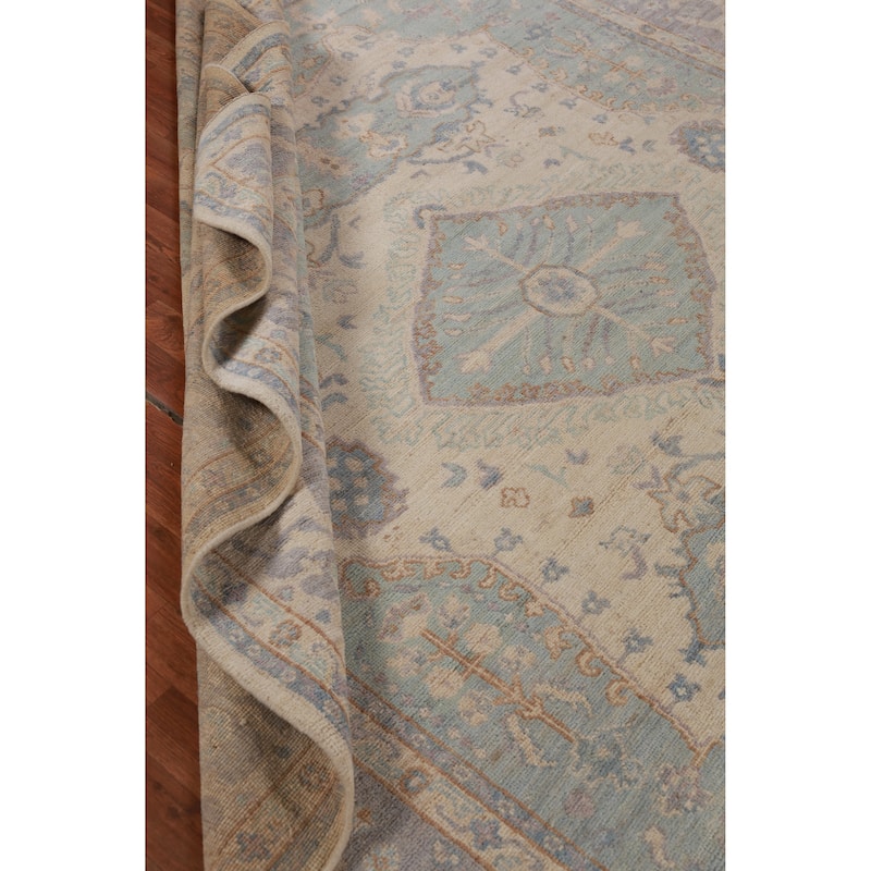 Hand Knotted Oriental 100% Wool Carpet Transitional Floral Beige & Ivories Oushak Area Rug - 9' 9'' X 8' 4''
