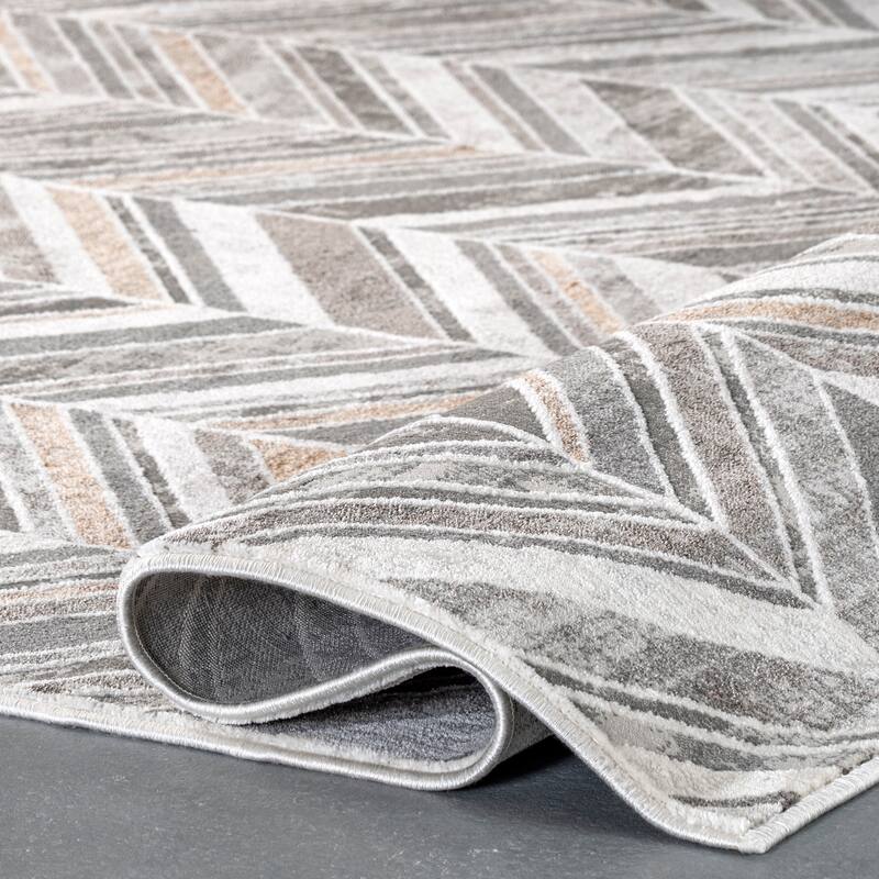 Nuloom Masha Modern Abstract Chevron Area Rug