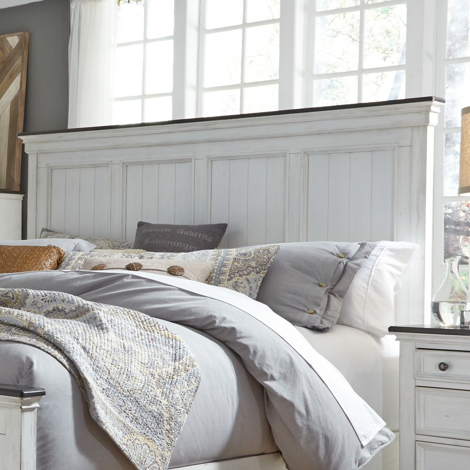 Liberty Furniture Allyson Park Bedroom Queen Panel Headboard White & Charcoal