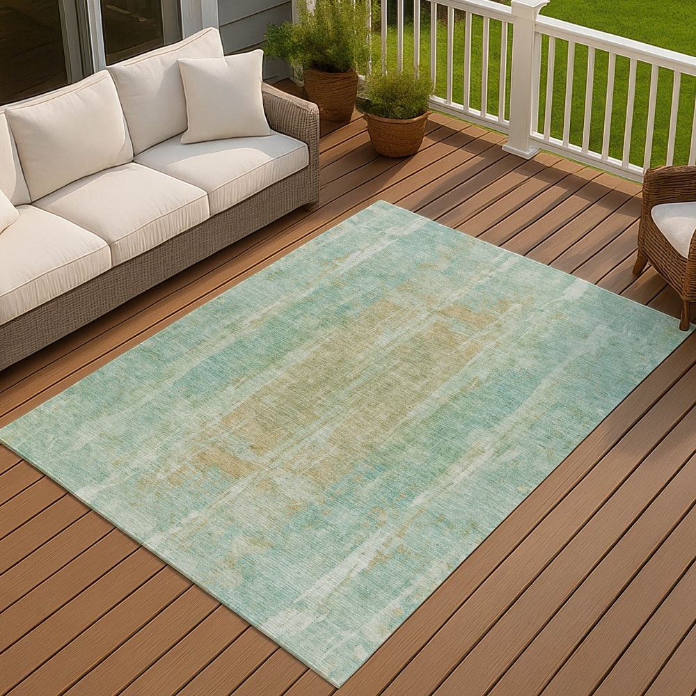 Machine Washable Indoor/ Outdoor Vintage Ombre Chantille Rug