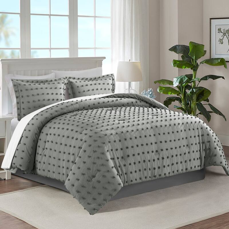Tufted Design Jacquard Comforter Set