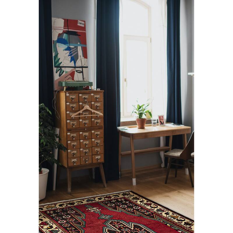 ECARPETGALLERY Hand-knotted Anadol Red Wool Rug - 3'7 x 5'1