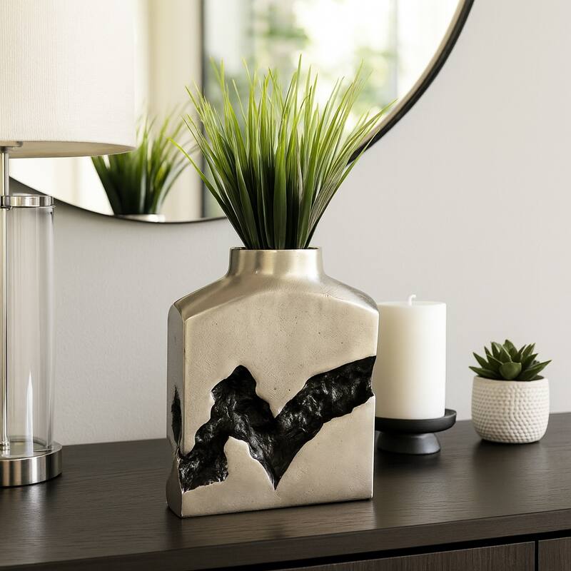 Artistic Table Vase with Fractured Finish for Home Decor