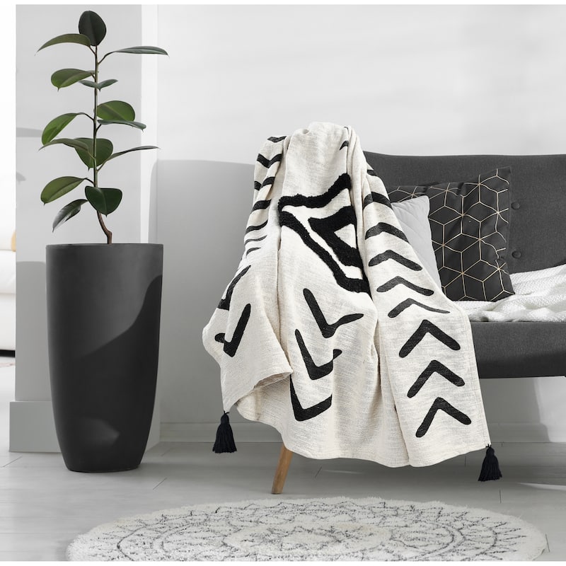 Sevita Modern Boho Tufted Diamond Medallion Cotton Standard Size Throw Blanket