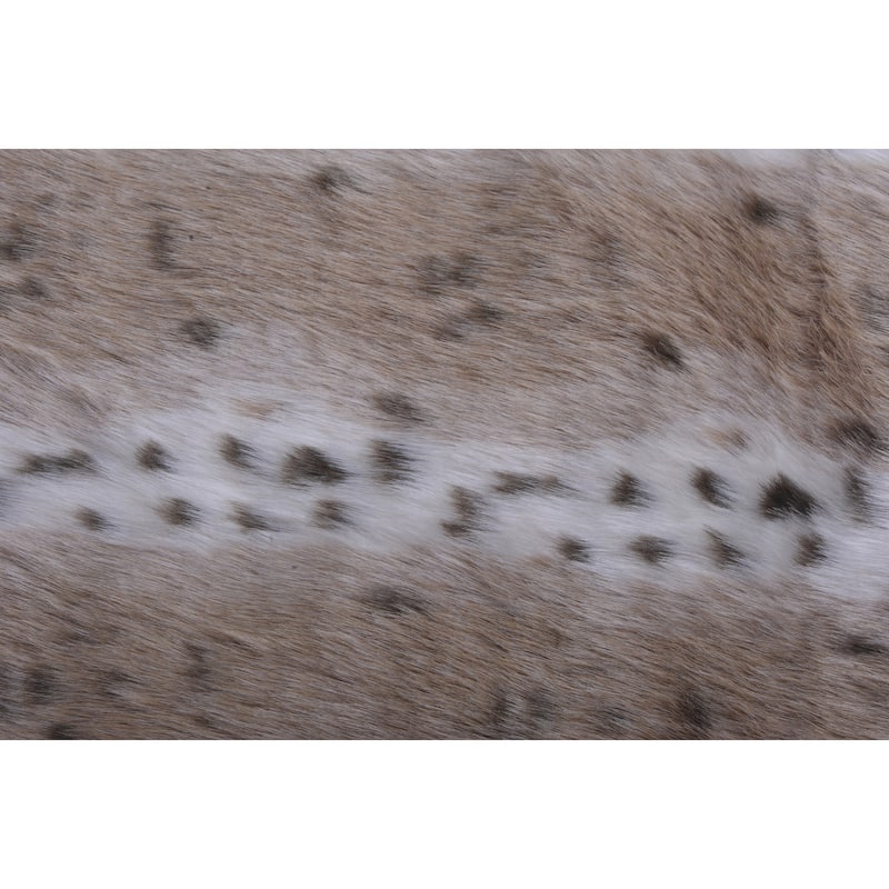 Serenta FauxFur Rug Sheepskin Shape Pelt Rug with Slip Stopping Pad