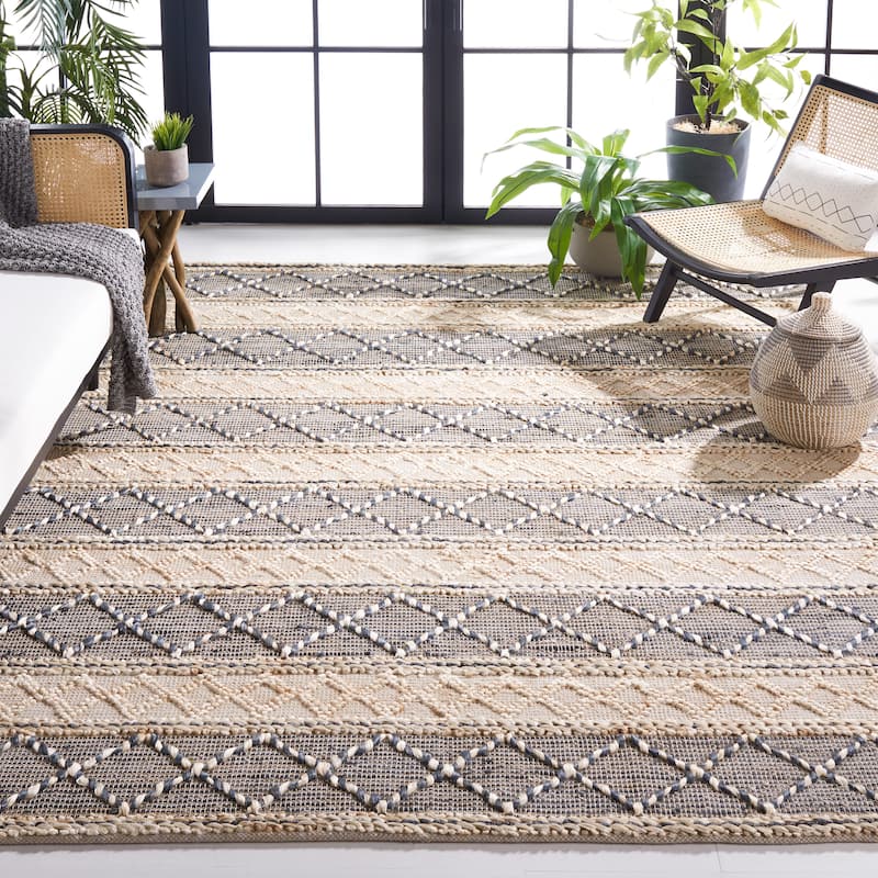 SAFAVIEH Flatweave Natural Fiber Gulborg Geometric Jute Rug