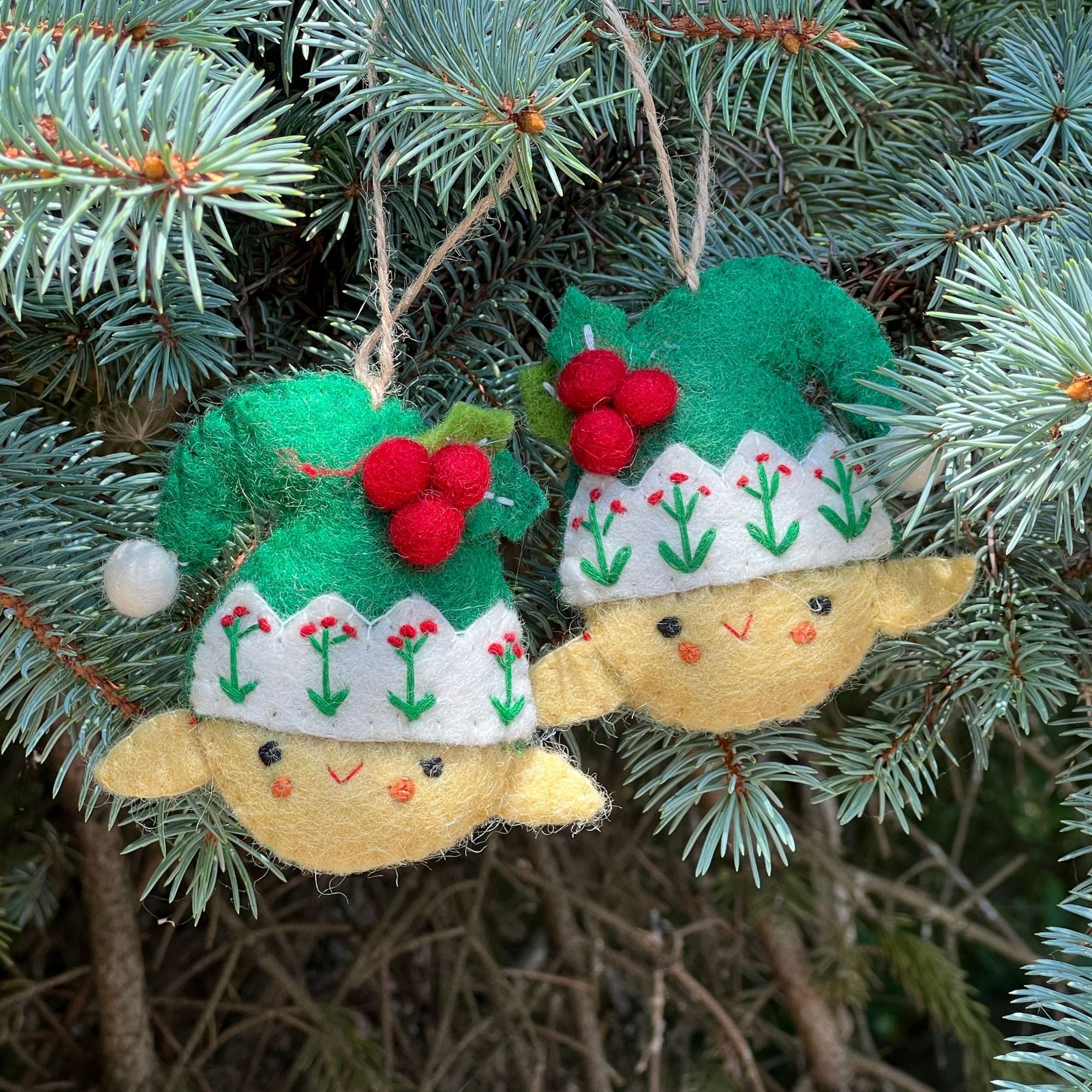 https://ak1.ostkcdn.com/images/products/is/images/direct/c23f2188931d3669041658e0c03911476afb28be/Christmas-Elf-Handmade-Felt-Ornaments%2C-Set-of-2.jpg