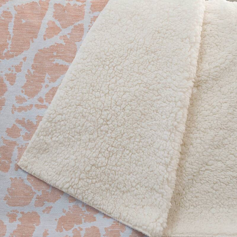 Premium Machine Washable Sherpa Casual Contemporary Throw Blanket