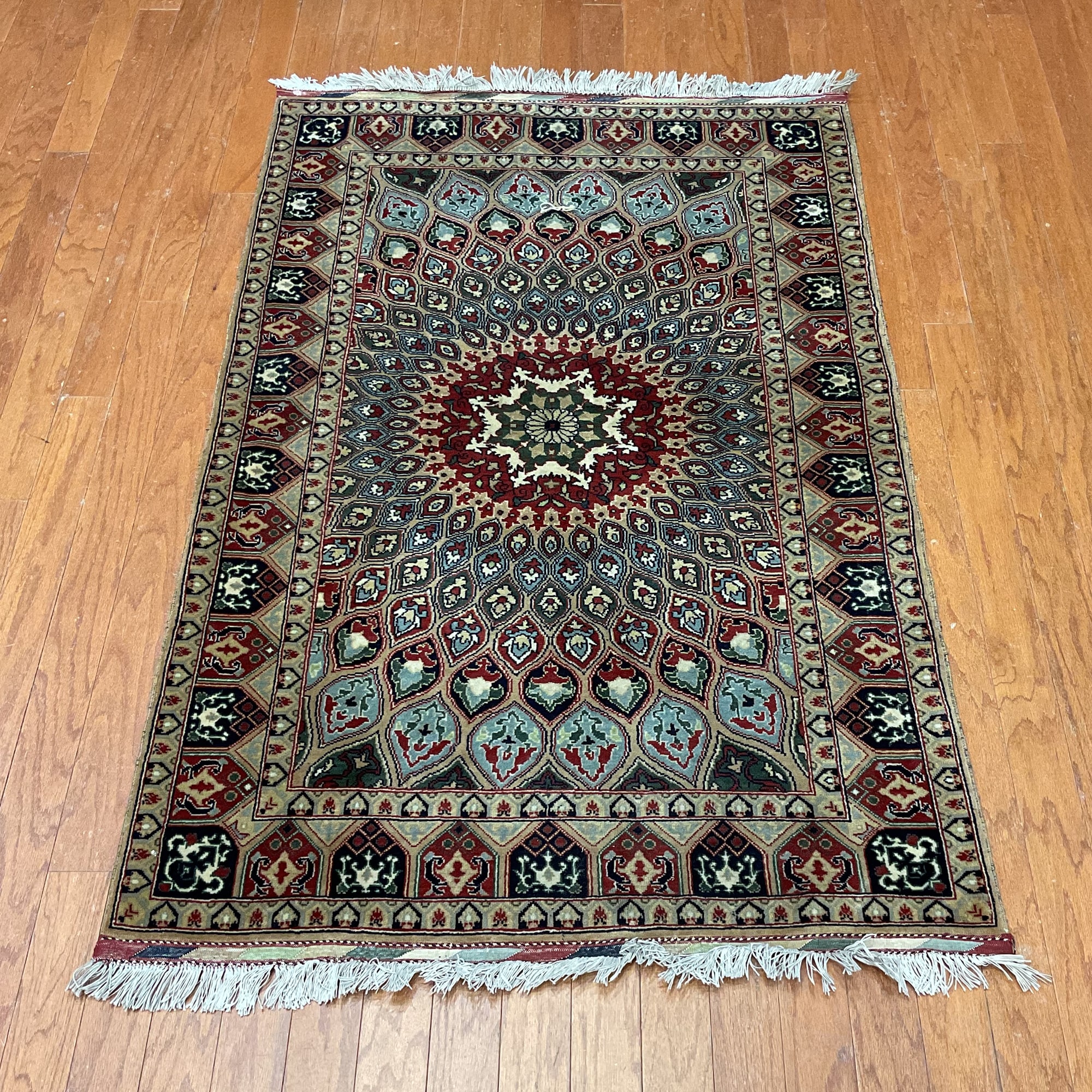 HERAT ORIENTAL Handmade Tabriz Design Wool Rug - 3'4" x 5'