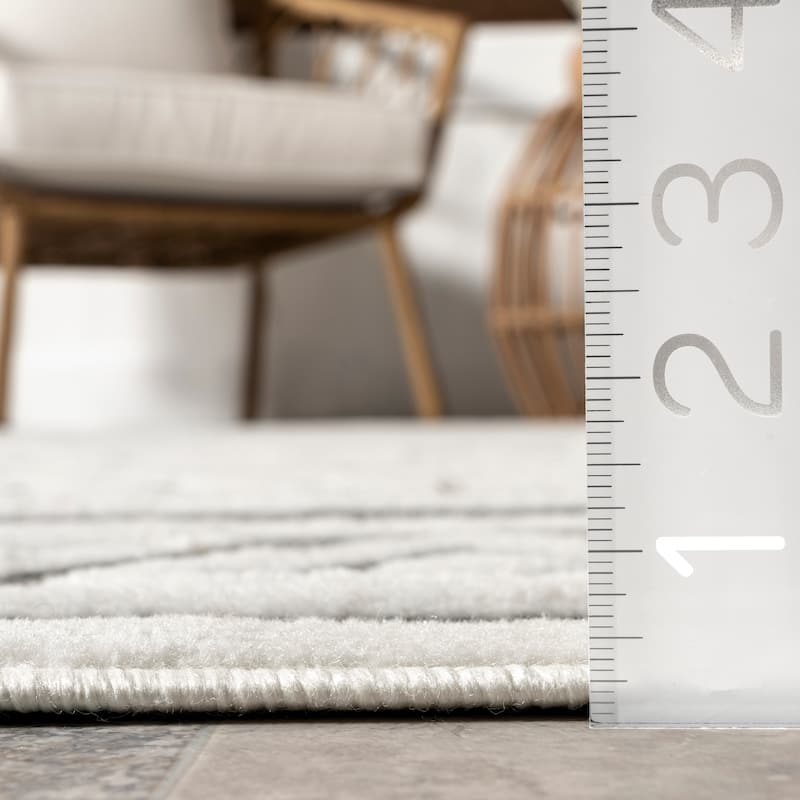 Nuloom Lanelle Tribal Banded Indoor/Outdoor Area Rug