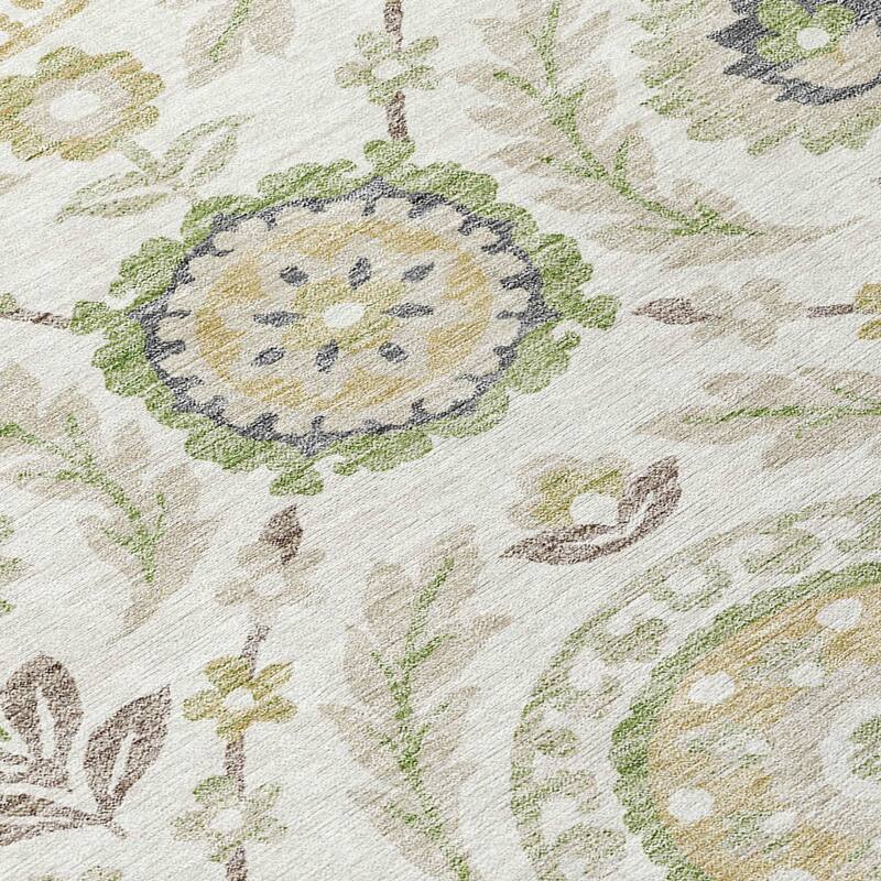 HomeRoots Floral Transitional Rectangle Outdoor Rug