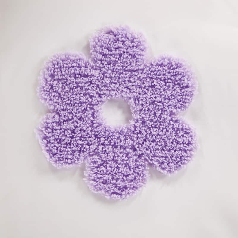 Intelligent Design Kids Madeline Floral Reversible Tufted Chenille Duvet Cover Set