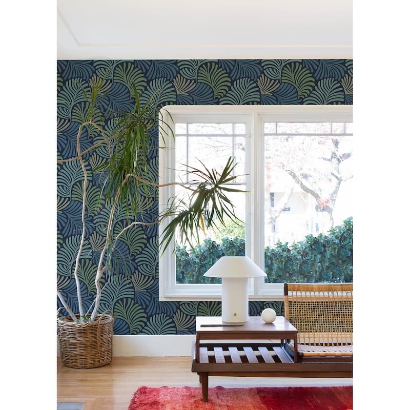 Scott Living Trousdale Navy Fanning Flora Wallpaper