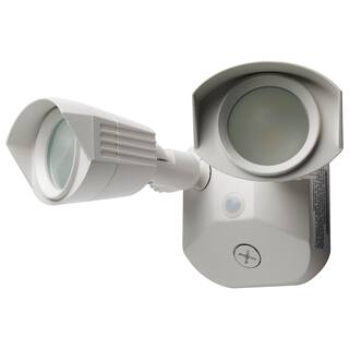 LED Security Light - Dual Head - White Finish - 4000K - 120-277V