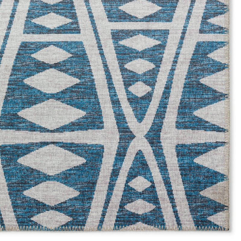 Indoor/ Outdoor Addison Yuma Southwest Tribal WashableArea Rug