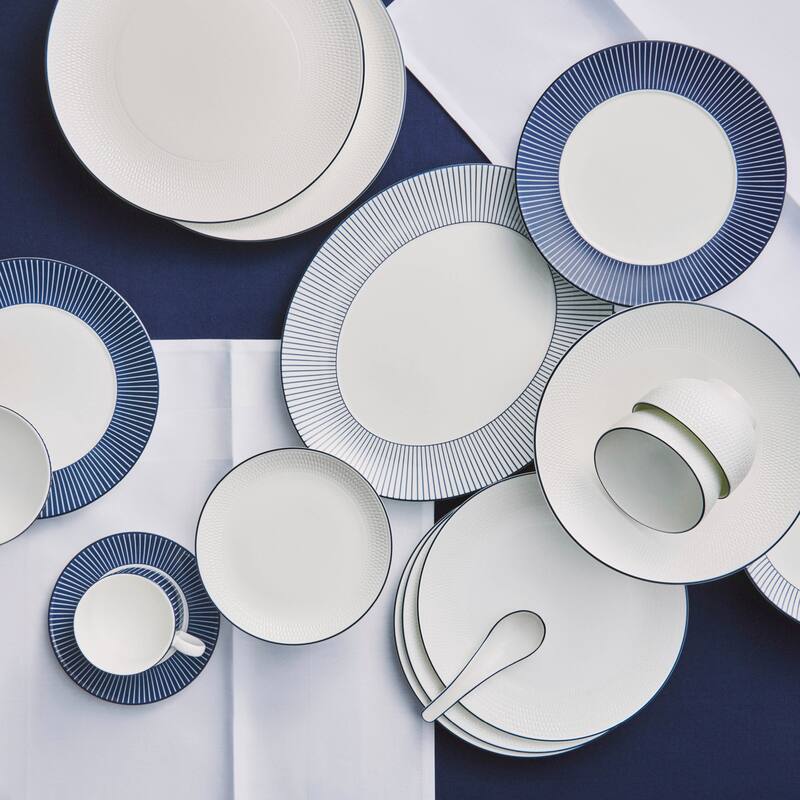 Wedgwood Gio Blue Bowl 4.3in, Blue Line