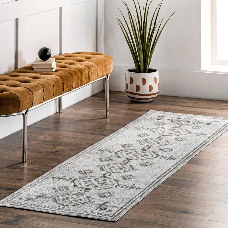 Nuloom Kyleigh SpinClean Machine Washable Southwestern Area Rug