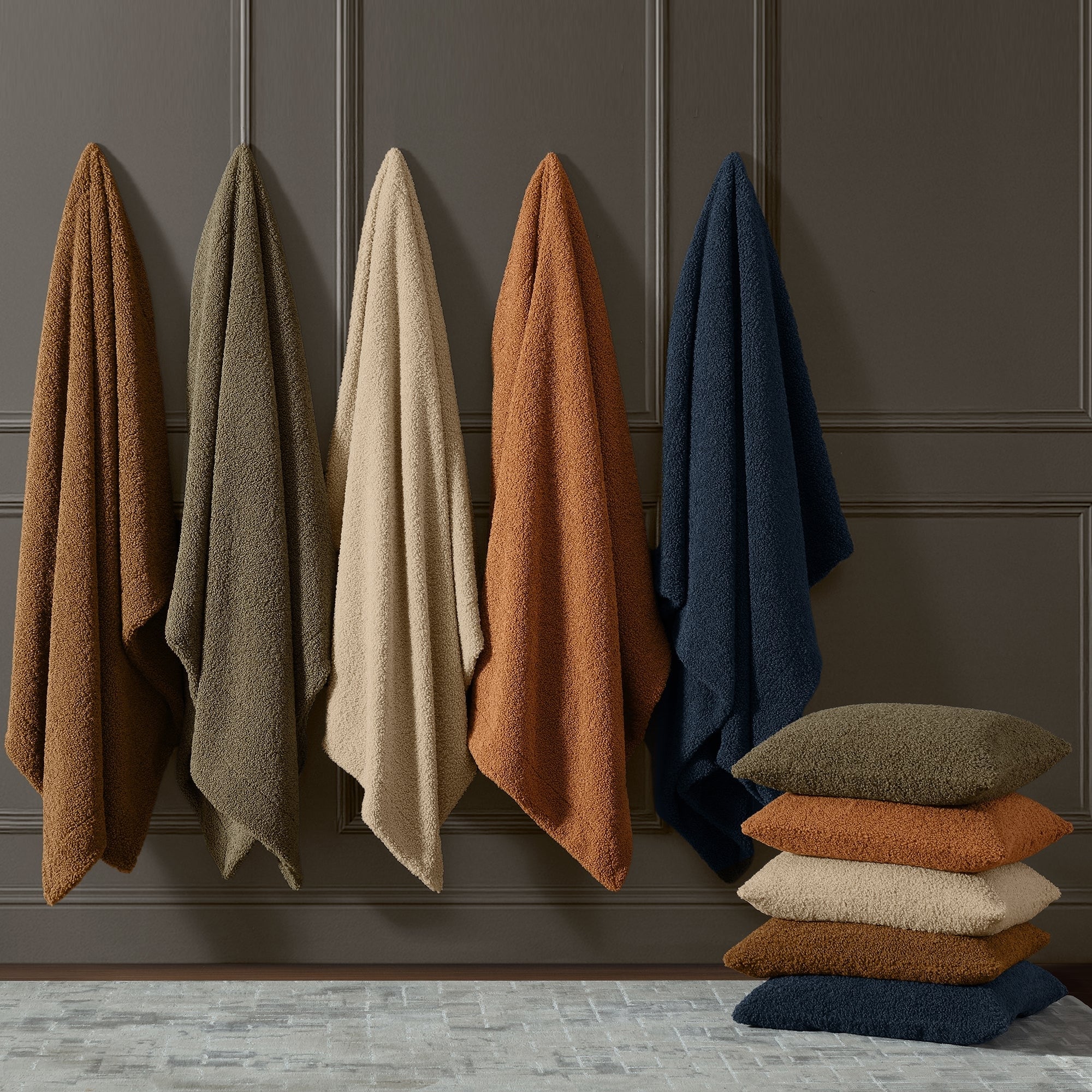 HiEnd Accents Teddy Textured Boucle Plush Throw Blanket
