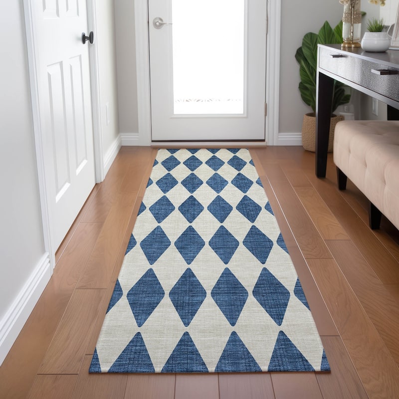 Machine Washable Indoor/ Outdoor Chantille Diamond Argyle Rug - Navy - 2'3" x 7'6"