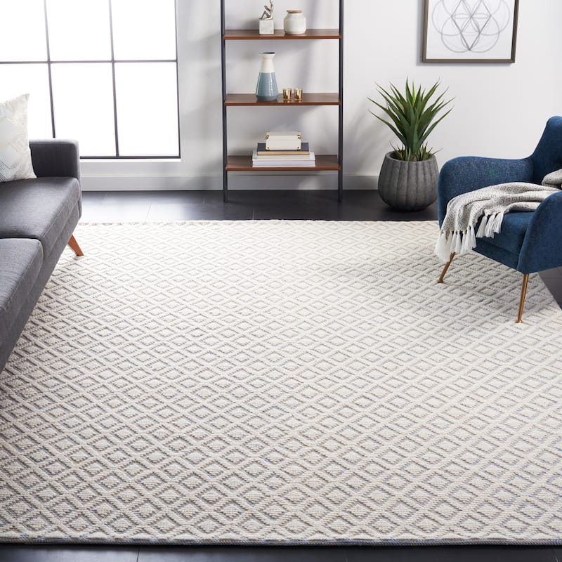 SAFAVIEH Handmade Vermont Latrice Wool Rug