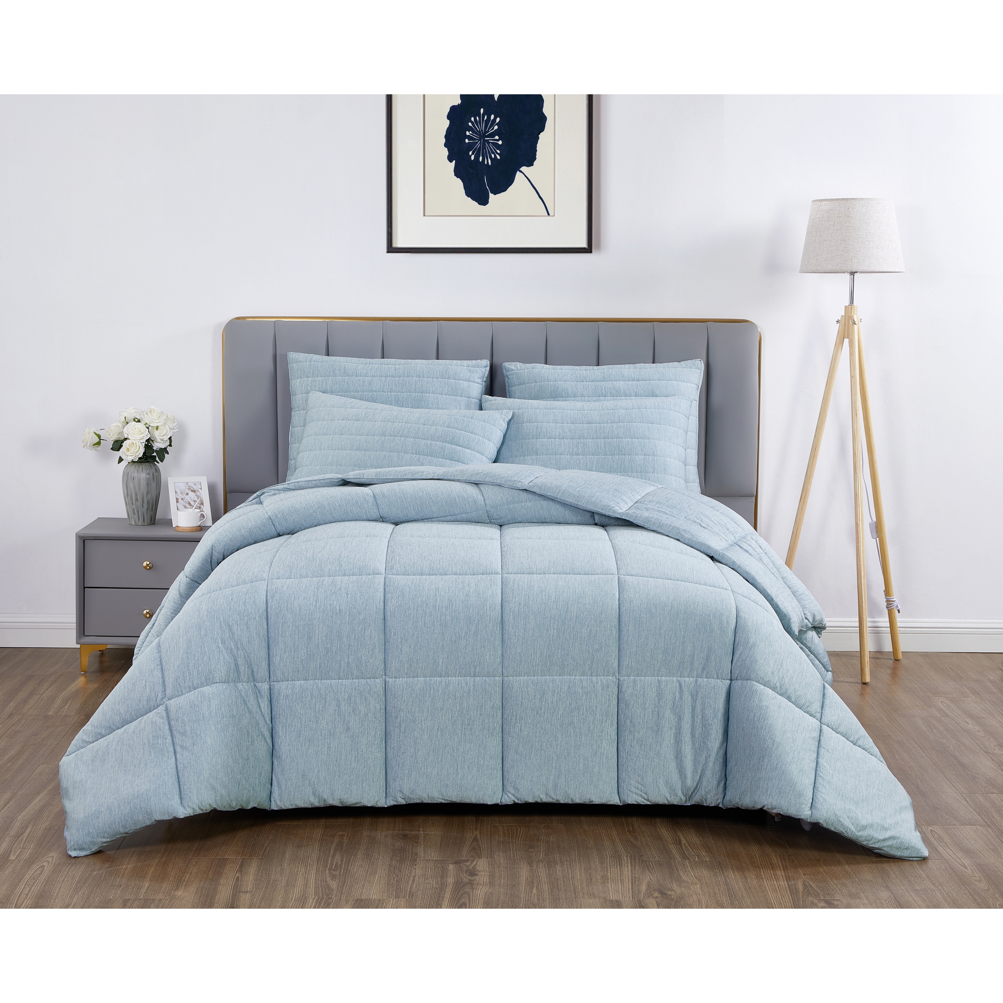 Below-0-Cooling-Comforter.jpg
